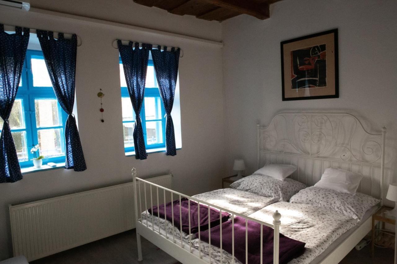 Kekfesto Vendeghaz Hotel Bukkszentkereszt Eksteriør billede